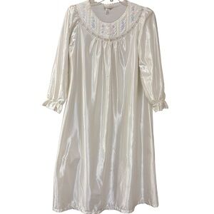 Vintage satin nightgown with floral details, medium